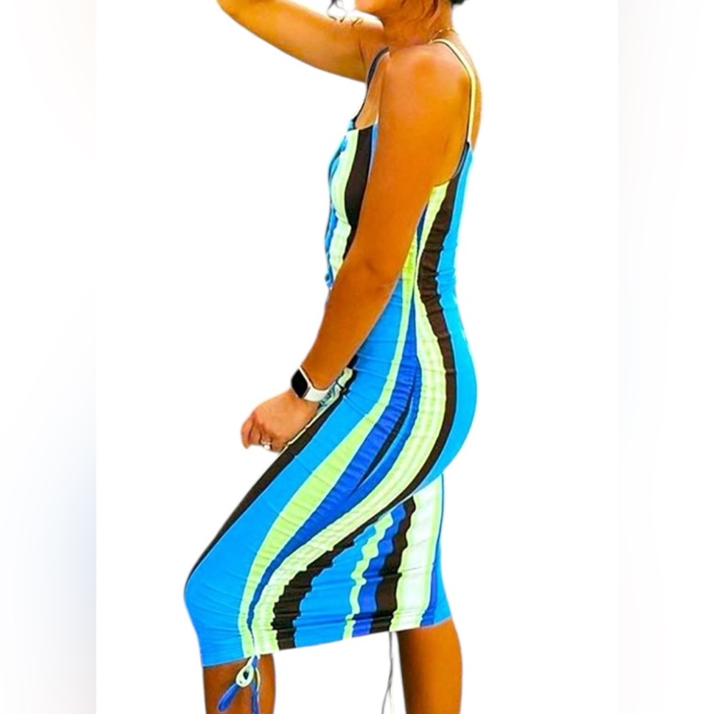 Fabletics live in, spaghetti strap dress with built in bra, SZ M, NWOTS - Picture 7 of 9
